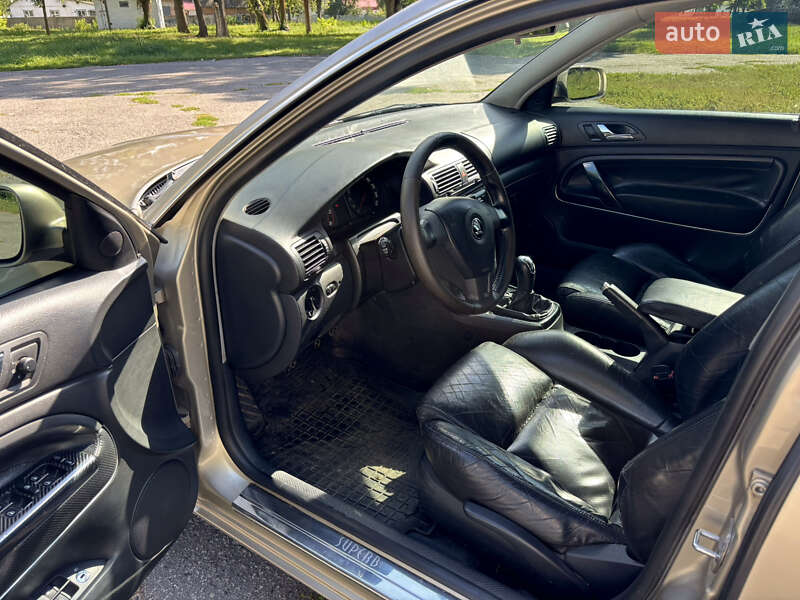 Ліфтбек Skoda Superb 2006 в Гадячі