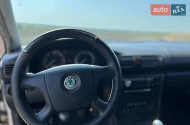 Лифтбек Skoda Superb 2007 в 