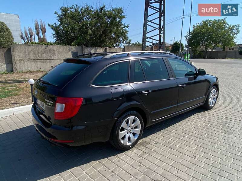 Універсал Skoda Superb 2011 в Дніпрі фото 5 Універсал Skoda Superb 2011 в Дніпрі