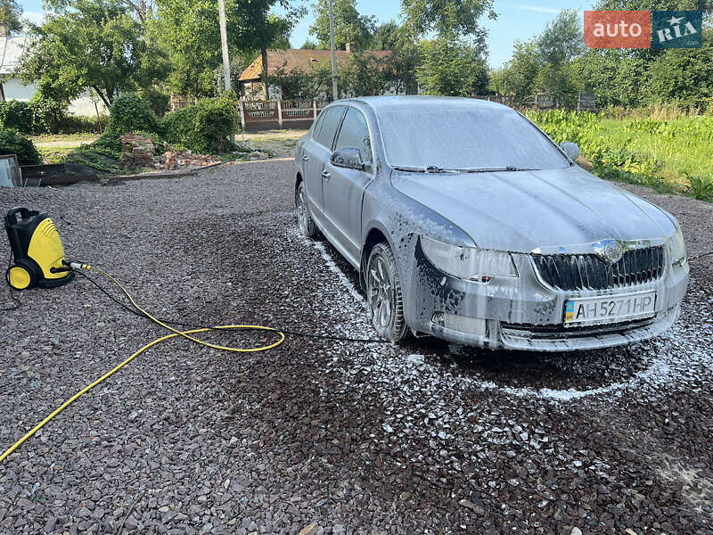 Ліфтбек Skoda Superb 2012 в Києві