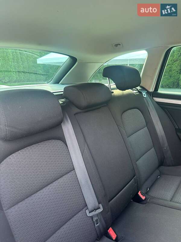 Універсал Skoda Superb 2012 в Львові фото 16 Універсал Skoda Superb 2012 в Львові