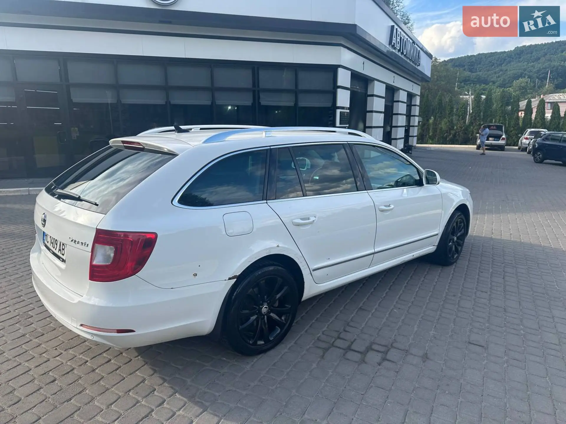 2012 Skoda Superb - мініатюра 8