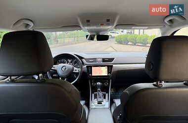 Лифтбек Skoda Superb 2018 в 