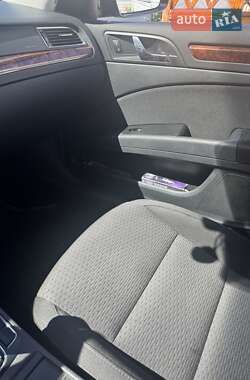 Лифтбек Skoda Superb 2012 в 