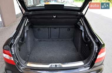 Лифтбек Skoda Superb 2011 в 