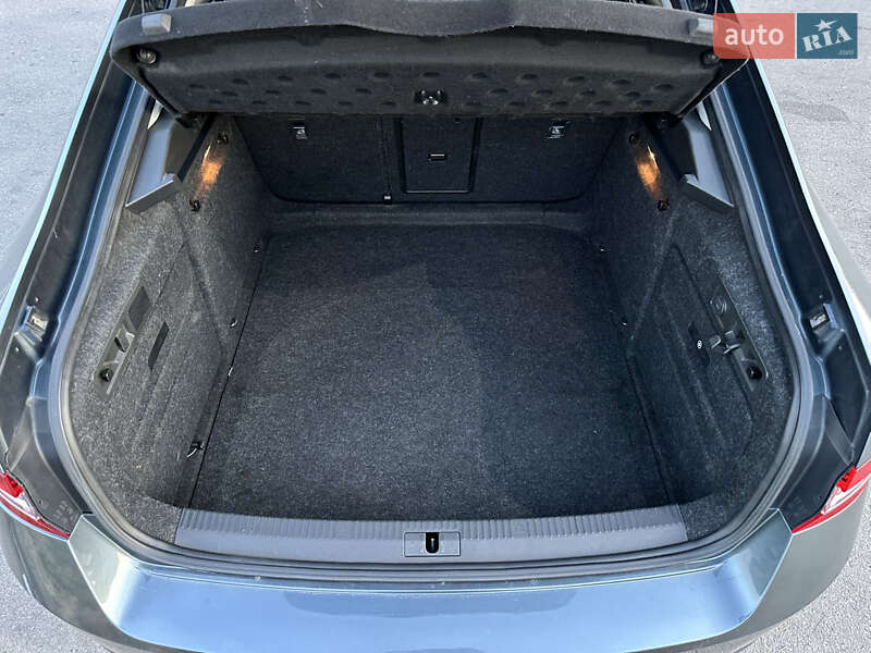 Лифтбек Skoda Superb 2016 в Мукачево