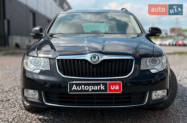 Універсал Skoda Superb 2013 в 