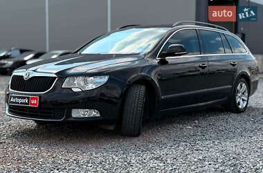 Универсал Skoda Superb 2013 в Львове