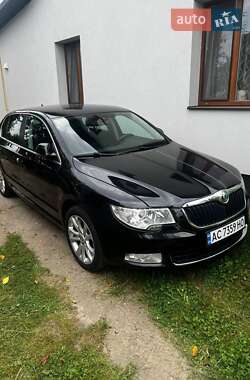 Лифтбек Skoda Superb 2012 в Луцке