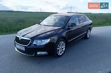 Лифтбек Skoda Superb 2008 в Львове