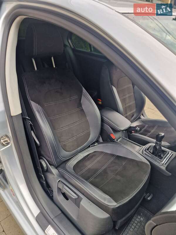 Универсал Skoda Superb 2014 в Ужгороде