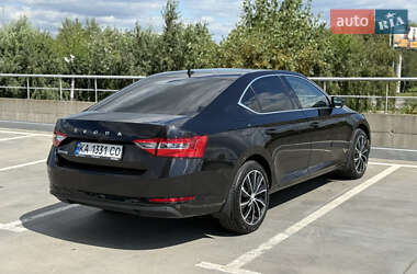 Ліфтбек Skoda Superb 2020 в 