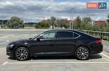 Ліфтбек Skoda Superb 2020 в 