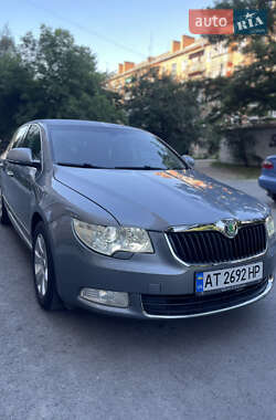 Лифтбек Skoda Superb 2009 в Коломые