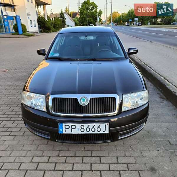 Skoda Superb 2012