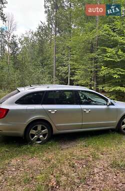 Универсал Skoda Superb 2010 в 