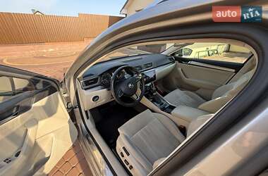 Универсал Skoda Superb 2017 в 