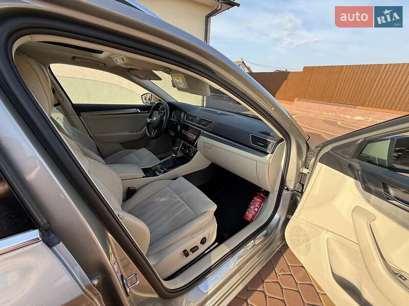 Універсал Skoda Superb 2017 в Луцьку фото 18 Універсал Skoda Superb 2017 в Луцьку