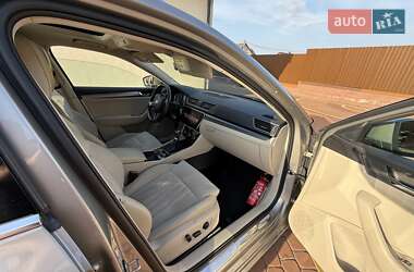 Универсал Skoda Superb 2017 в 