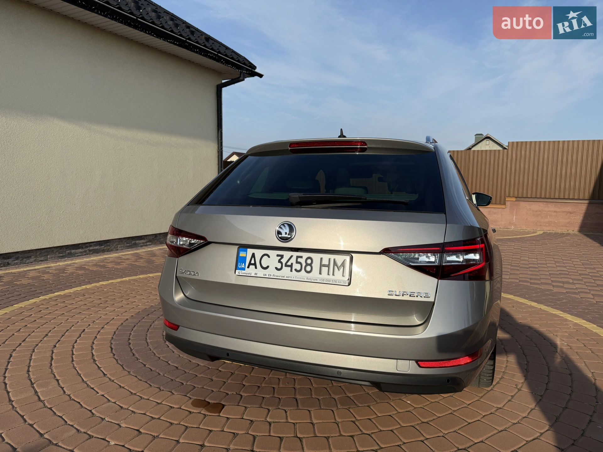 2017 Skoda Superb - мініатюра 8