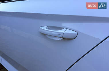 Лифтбек Skoda Superb 2020 в 