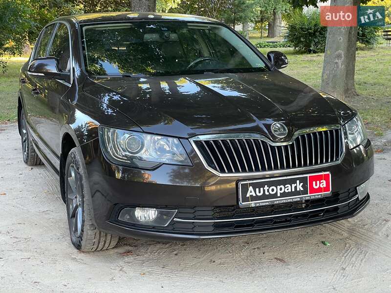 Ліфтбек Skoda Superb 2014 в Києві