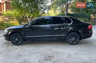 Лифтбек Skoda Superb 2014 в 