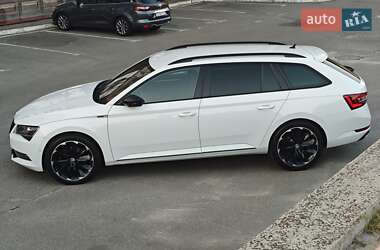 Универсал Skoda Superb 2018 в 