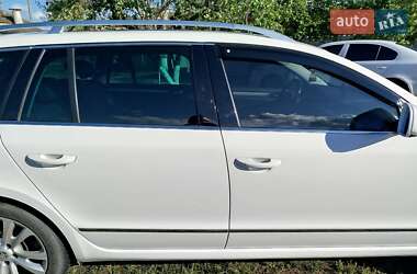 Универсал Skoda Superb 2014 в 