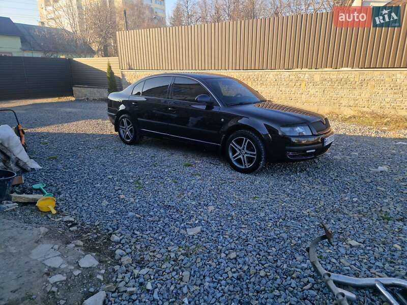 Лифтбек Skoda Superb 2008 в Каменец-Подольском фото 15 Лифтбек Skoda Superb 2008 в Каменец-Подольском