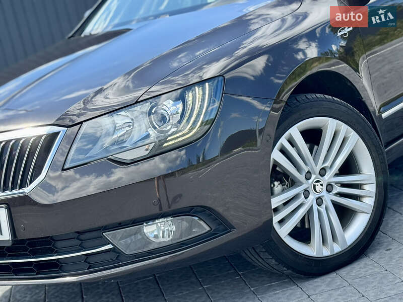 Универсал Skoda Superb 2014 в Самборе