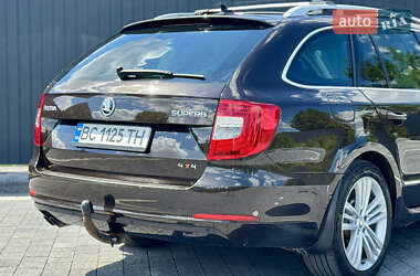 Универсал Skoda Superb 2014 в 