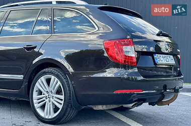 Универсал Skoda Superb 2014 в 
