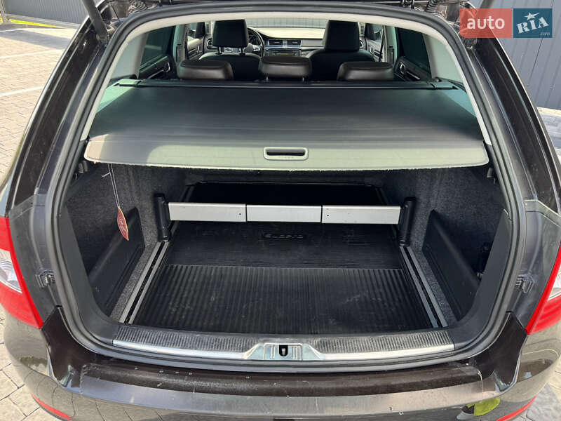 Универсал Skoda Superb 2014 в Самборе