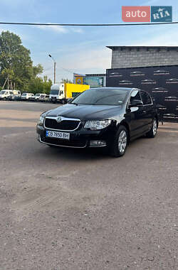 Лифтбек Skoda Superb 2012 в 