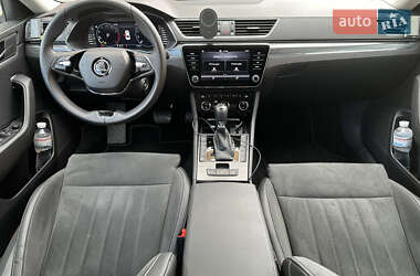 Лифтбек Skoda Superb 2023 в 