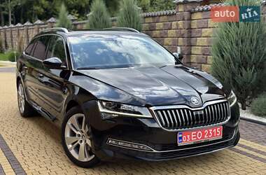 Універсал Skoda Superb 2022 в Луцьку