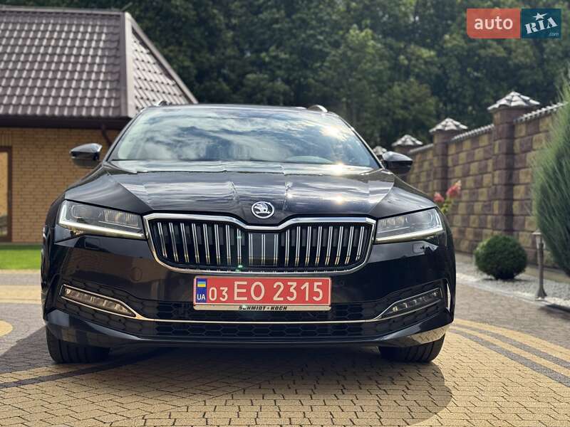 Универсал Skoda Superb 2022 в Луцке