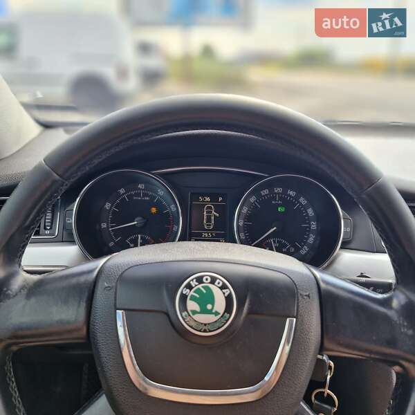 Лифтбек Skoda Superb 2011 в Киеве фото 9 Лифтбек Skoda Superb 2011 в Киеве