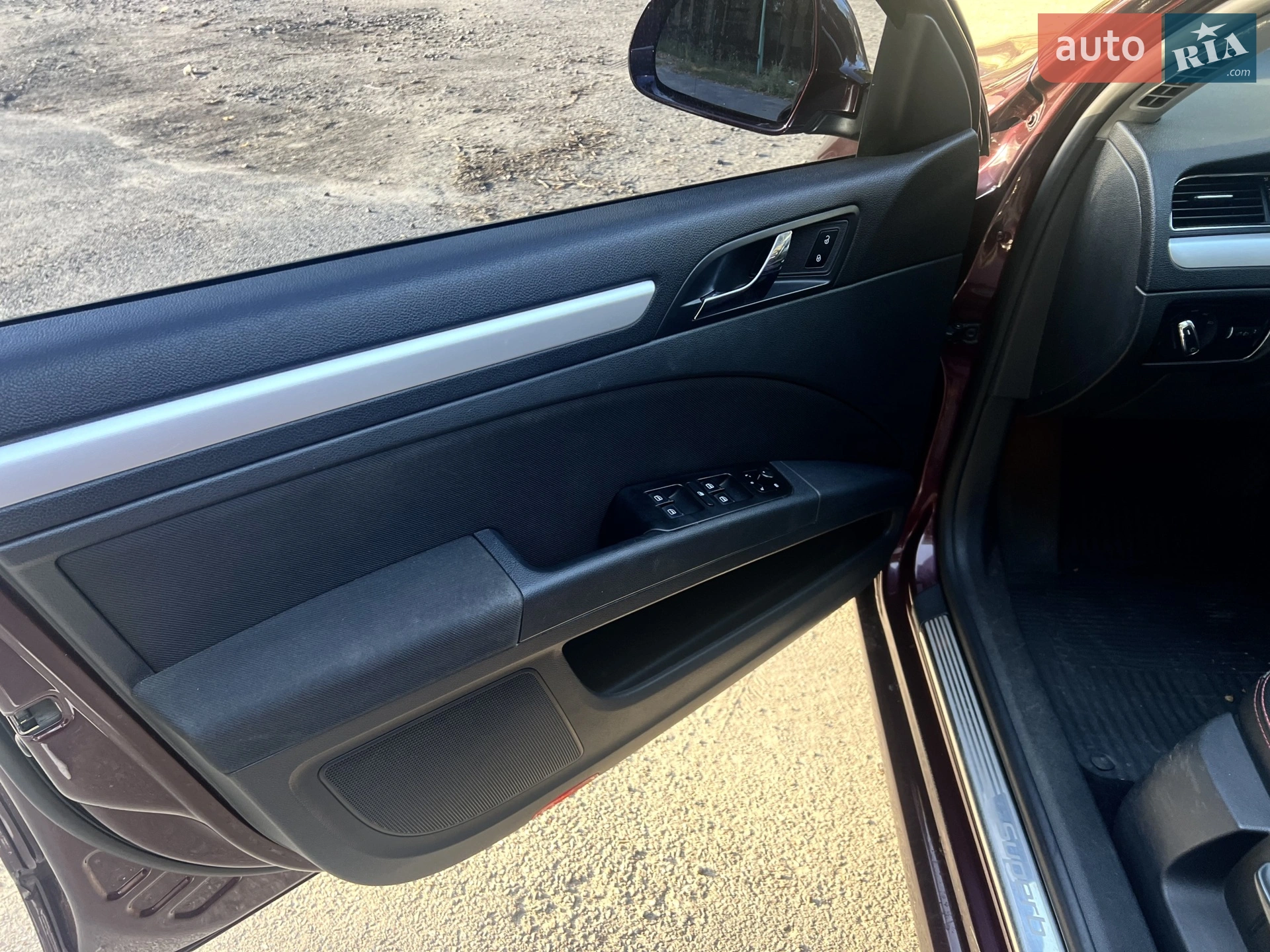 2011 Skoda Superb - мініатюра 25