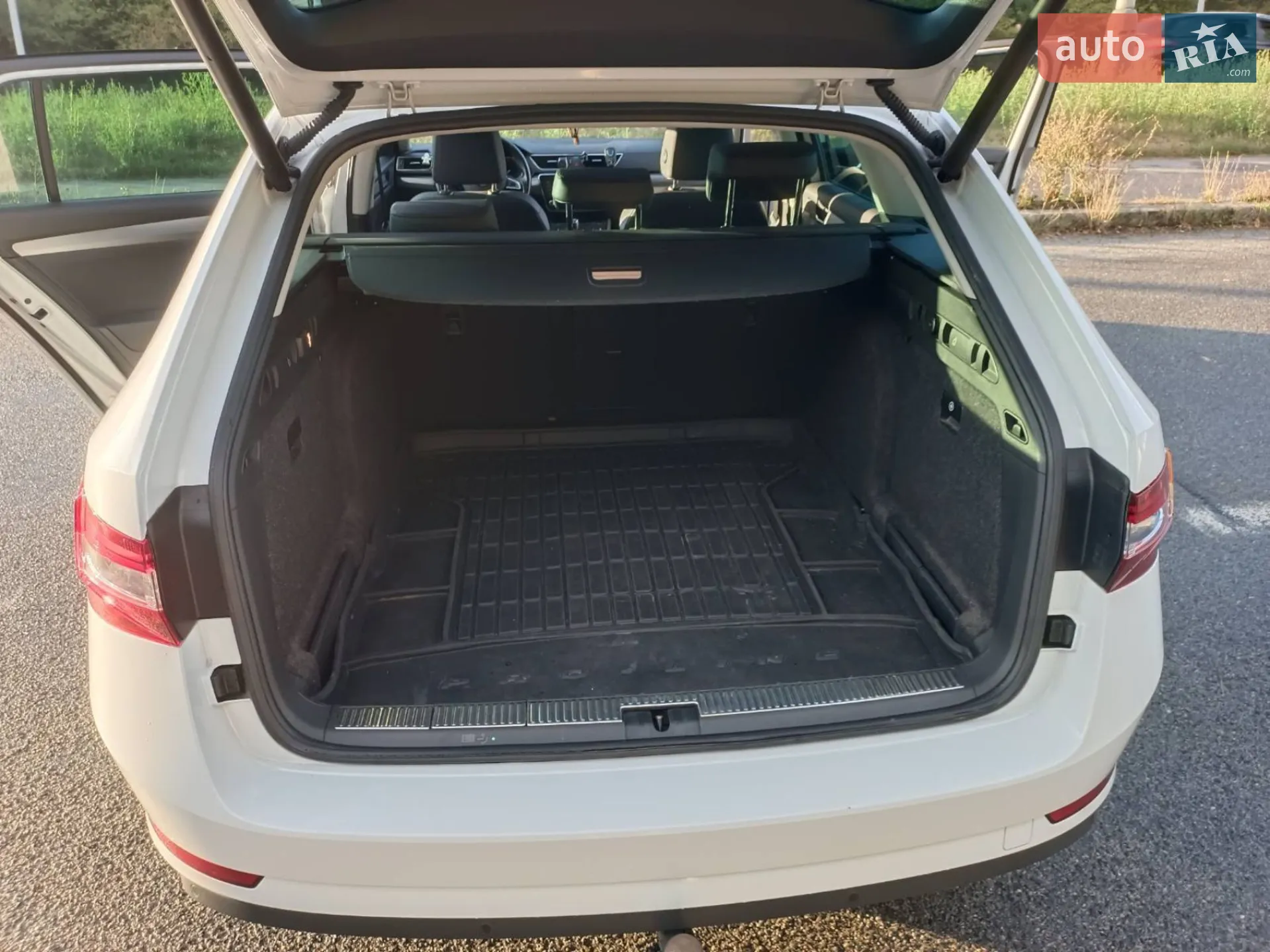 2018 Skoda Superb - мініатюра 18
