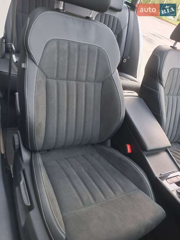 Универсал Skoda Superb 2018 в Хусте