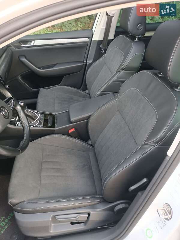 Универсал Skoda Superb 2018 в Хусте