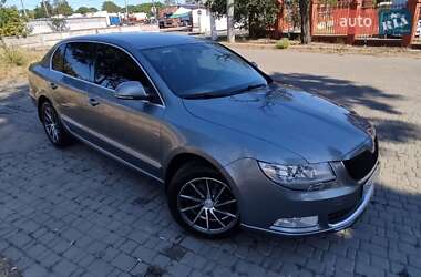 Ліфтбек Skoda Superb 2011 в Одесі