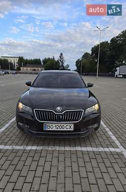 Лифтбек Skoda Superb 2016 в Тернополе
