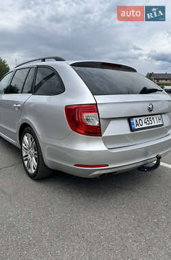 Универсал Skoda Superb 2013 в 