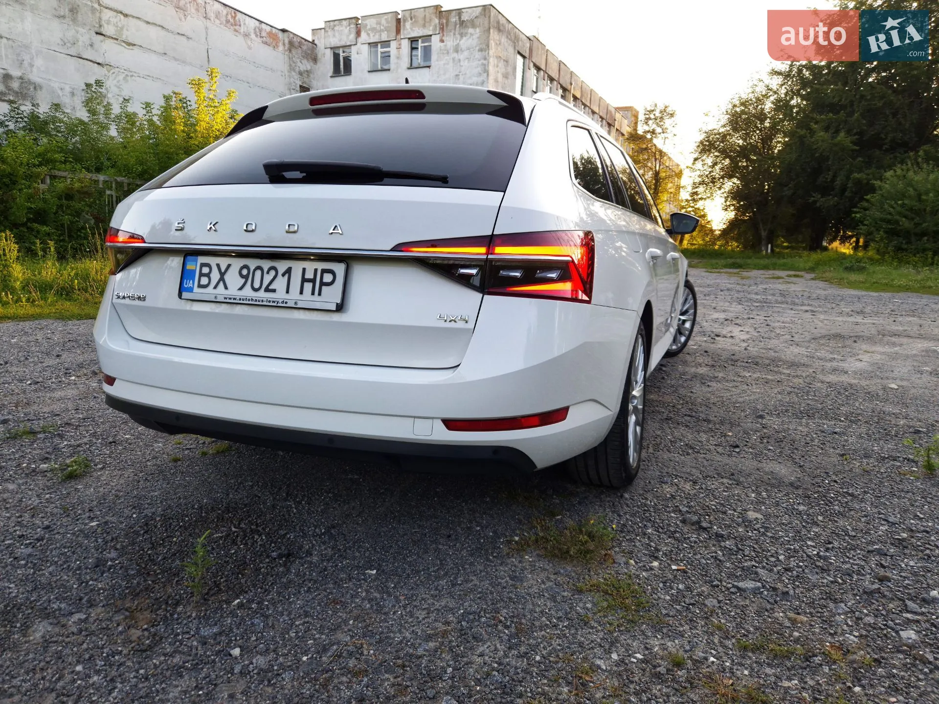 2019 Skoda Superb - мініатюра 19