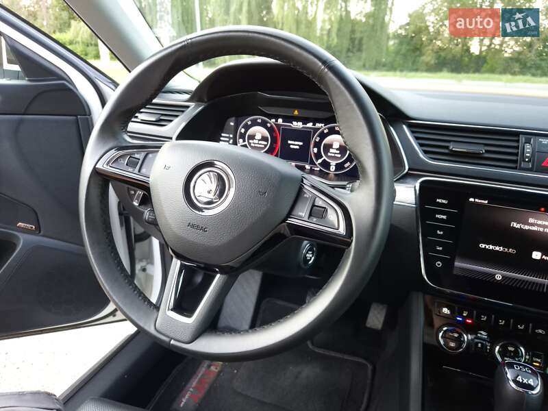 Универсал Skoda Superb 2019 в Староконстантинове