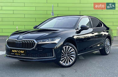 Лифтбек Skoda Superb 2025 в Киеве