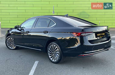 Лифтбек Skoda Superb 2025 в 